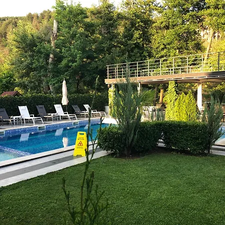 Guest house B&s Ognyanovo (Blagoevgrad)